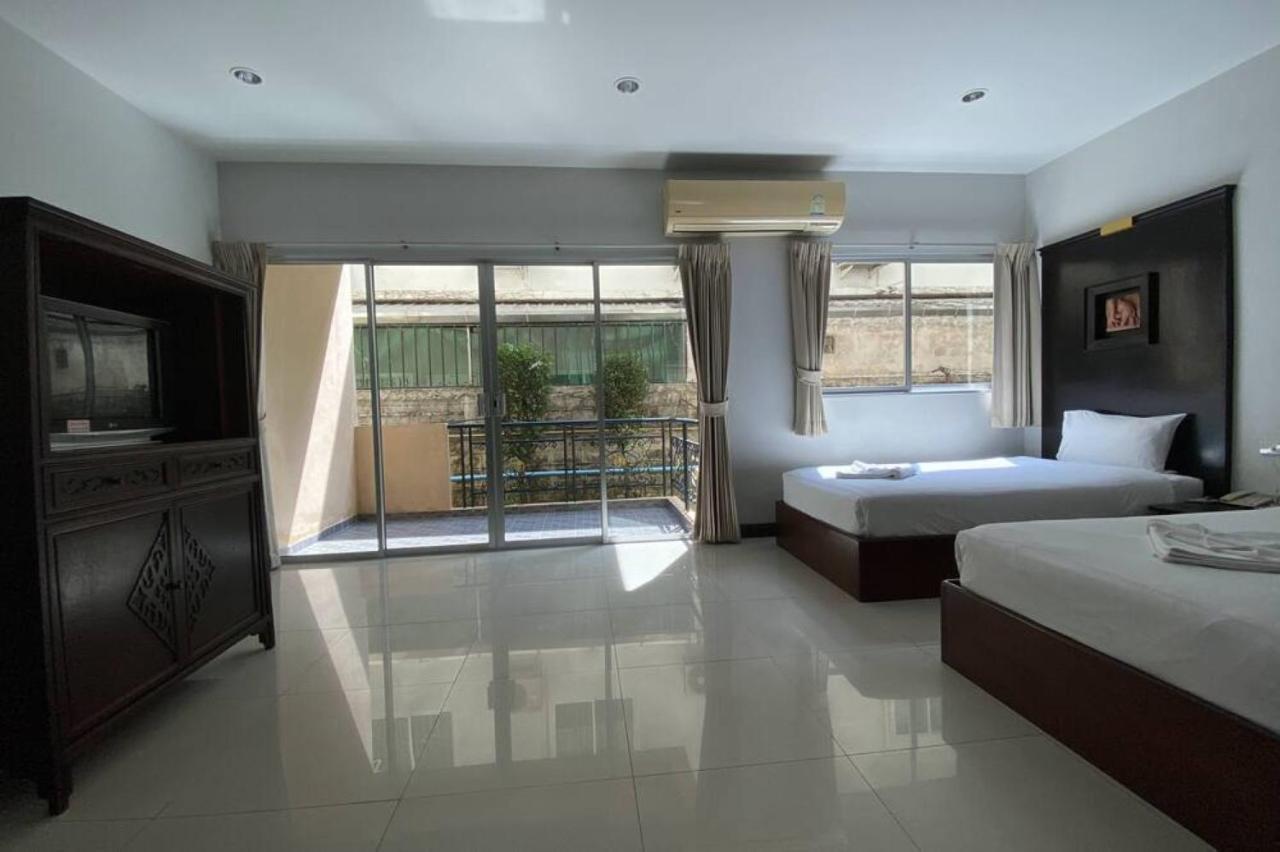 Apartamento C.A.P Mansion Phuket Exterior foto