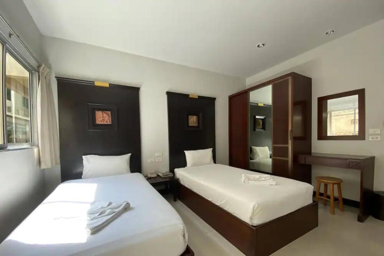 Apartamento C.A.P Mansion Phuket Exterior foto