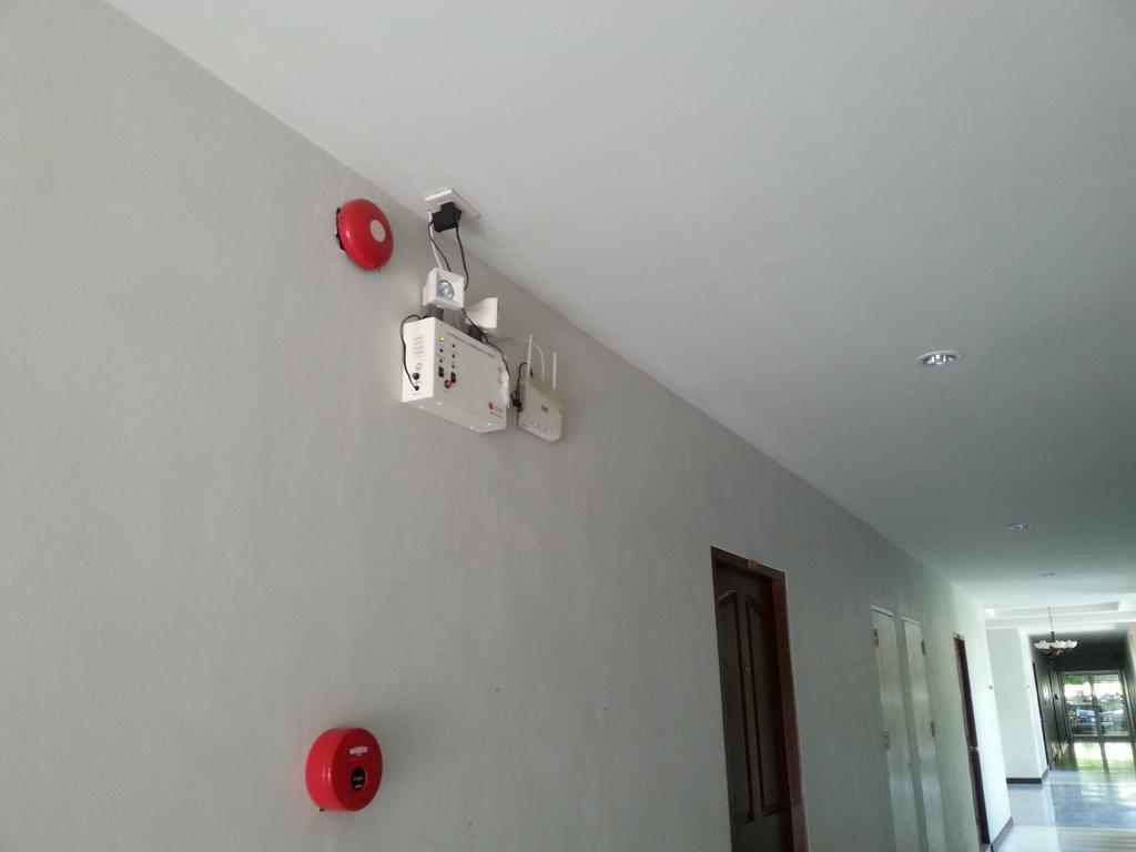 Apartamento C.A.P Mansion Phuket Exterior foto