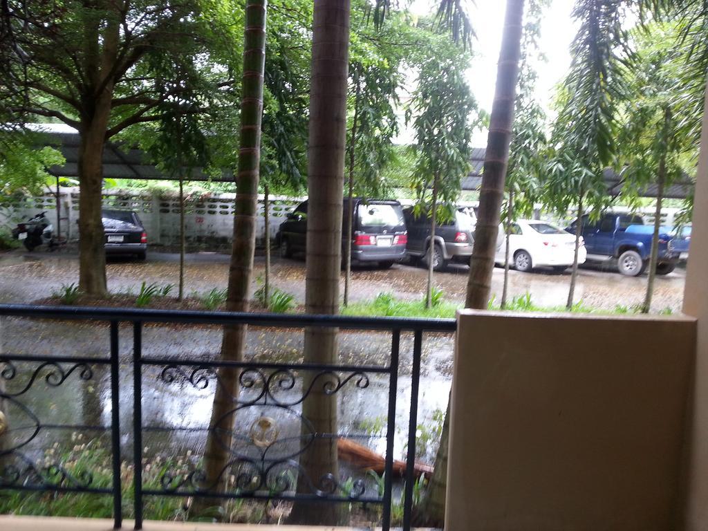 Apartamento C.A.P Mansion Phuket Exterior foto